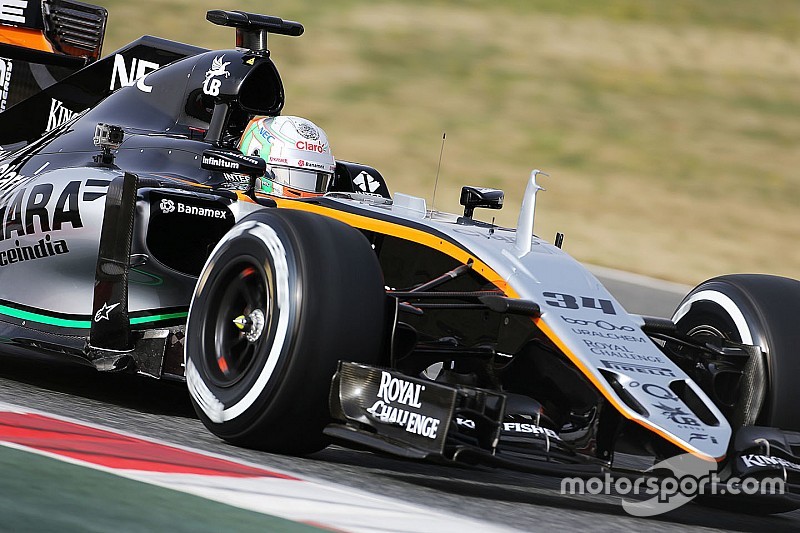 No fue "ideal" ceder tiempo a Celis, dicen Checo y Hulkenberg