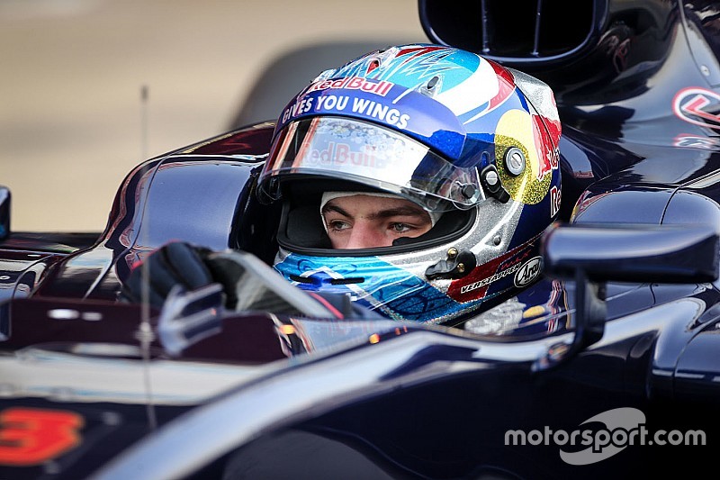 Max Verstappen tevreden ondanks stilvallen: "Was niets aan de hand"