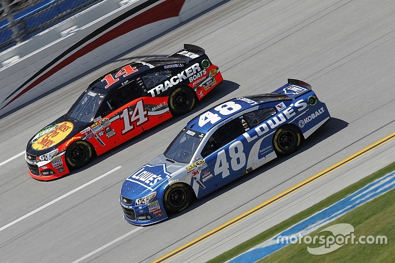 Hendrick reitera que se queda con Chevy tras cambio de SHR