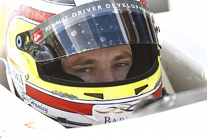 Former Renault junior Hanley joins ELMS