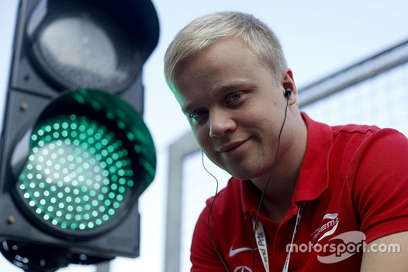Rosenqvist test- en reserverijder bij Mercedes DTM