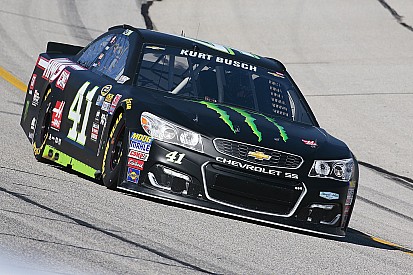 Kurt Busch in pole ad Atlanta dopo la squalifica di Kyle Busch