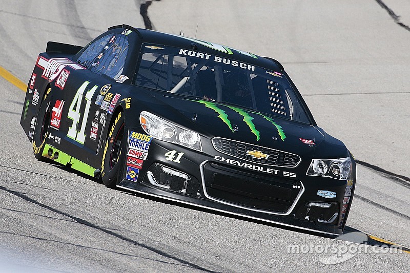 Kurt Busch in pole ad Atlanta dopo la squalifica di Kyle Busch