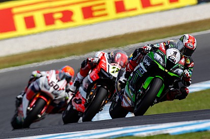 Jonathan Rea completa la doppietta a Phillip Island