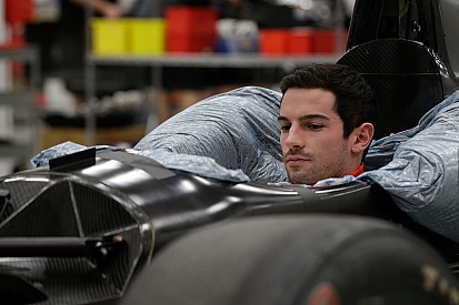 Росси рассказал о преимуществах IndyCar
