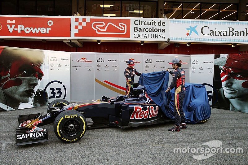 Toro Rosso zeigt neuen STR11 mit finalem Formel-1-Design für 2016