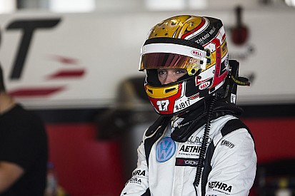 Leclerc é confirmado como piloto de desenvolvimento da Ferrari