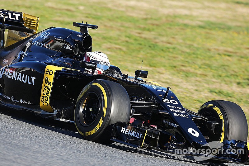 Magnussen: “Renault begint seizoen buiten de punten”
