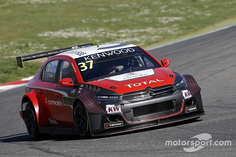 "Pechito" López terminó adelante en Vallelunga