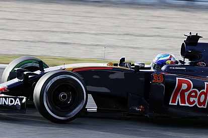 Verstappen: "Il podio è il mio obiettivo stagionale"