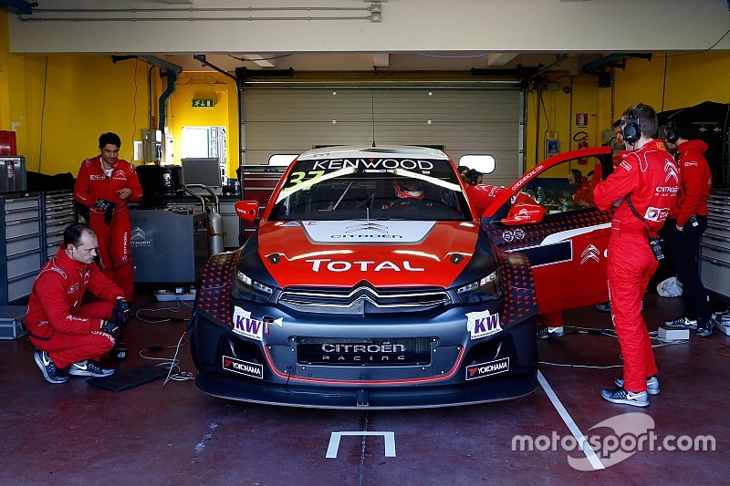 José Maria Lopez le plus rapide de la seconde journée à Vallelunga