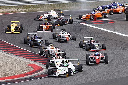 Vers une finale mondiale de F4 soutenue par la FIA