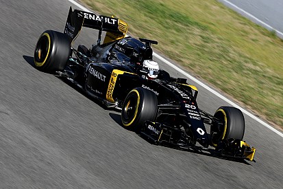 La Renault presenta la livrea definitiva il 16 marzo