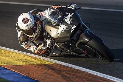 KTM boekt goede progressie met 2017 MotoGP-machine