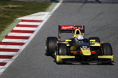 Ottima partenza per Giovinazzi nei test di Barcellona
