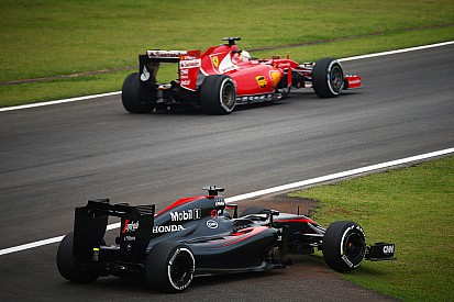 Alonso: "Spijt van mijn vertrek als Ferrari dit jaar de titel wint"