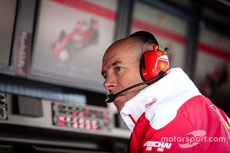 Tengo que evolucionar tanto como Ferrari, dice Clear