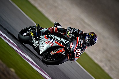 Dominante, Folger sai na frente no Catar pela Moto2