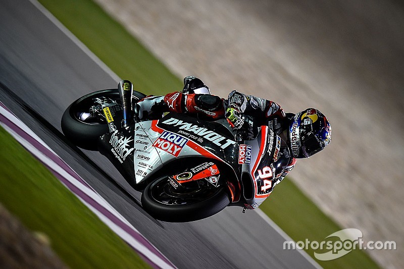 Dominante, Folger sai na frente no Catar pela Moto2