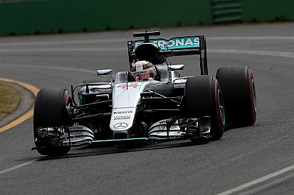 Hamilton "très heureux du résultat" malgré une pole non convertie