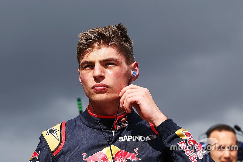 Verstappen critica la estrategia de Toro Rosso