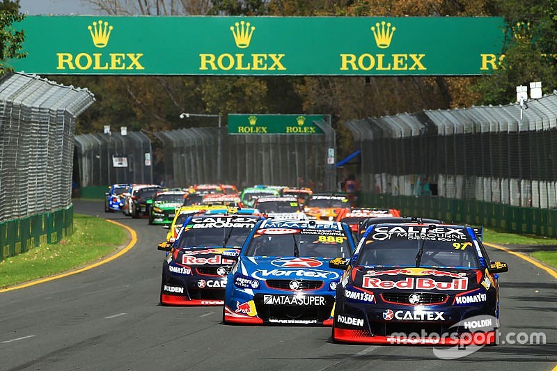 Melbourne: Nur Whincup verhindert Van-Gisbergen-Durchmarsch