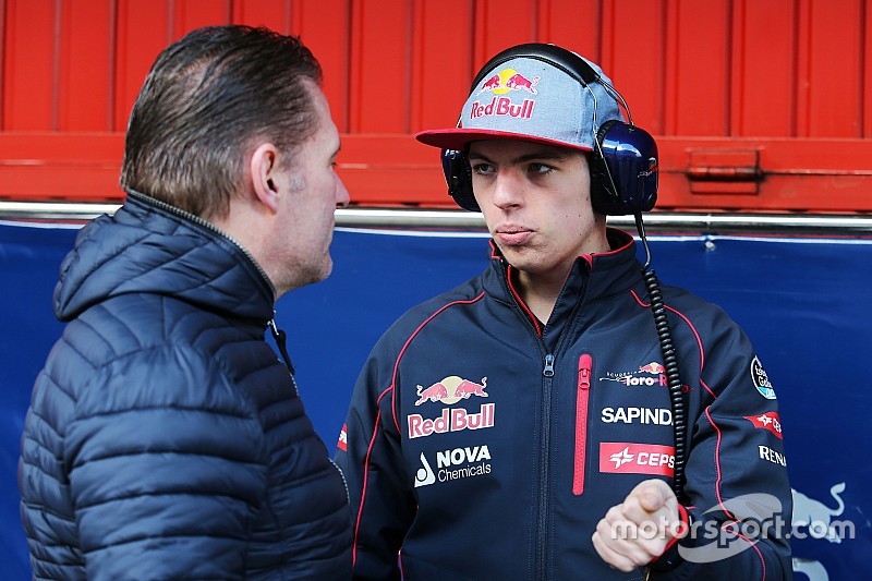 Jos Verstappen dice que la agresividad de Max "es positiva"