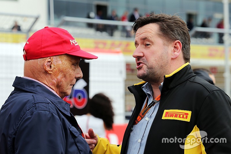 Niki Lauda, Mercedes Non-Executive Chairman met Paul Hembery, Pirelli Motorsport Director