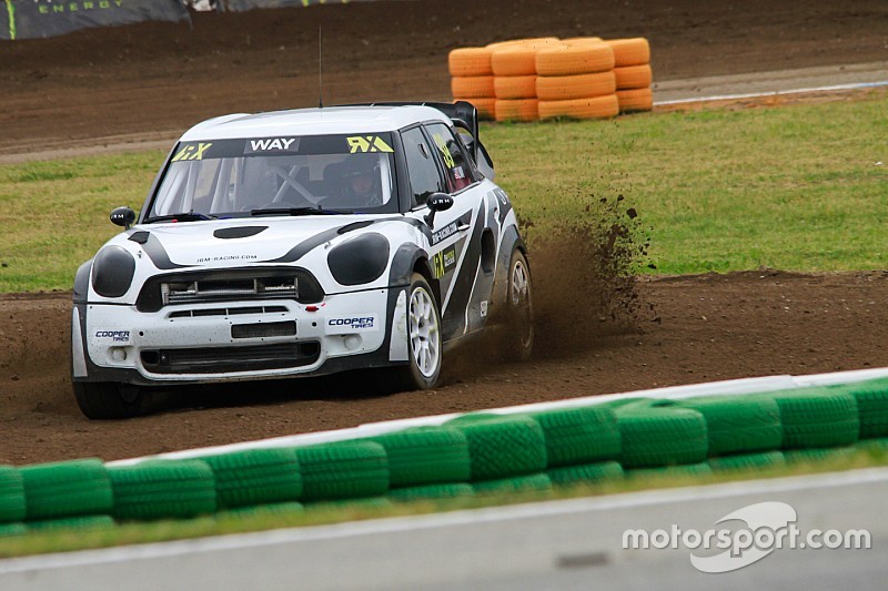 利亚姆·多兰驾驶JRM车队MINI赛车参加2016年WRX