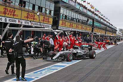 Ecclestone voorstander van aangepaste knock-out kwalificatie