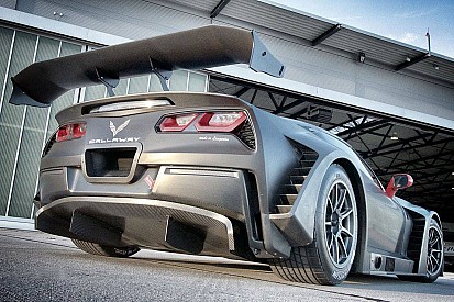 GT-Masters-Teams vor Generalprobe in Oschersleben
