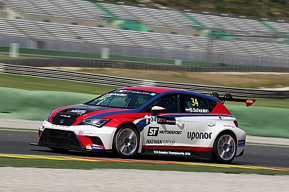 Due SEAT León TCR per Al Khalifa e Karimi in Bahrain