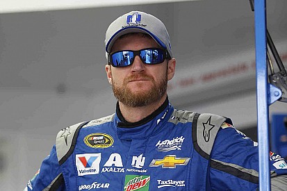 Dale Jr. promete doar cérebro para pesquisas sobre concussão