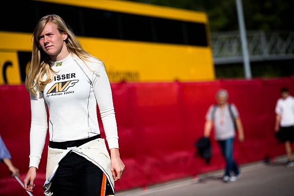 Visser bij Strakka in Formule 3.5-test Barcelona