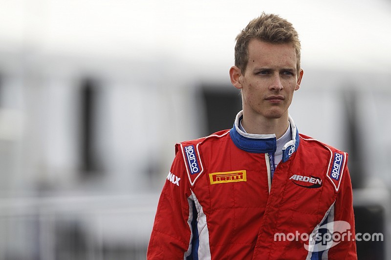 Cecotto y Celis listos para los test de la F3.5