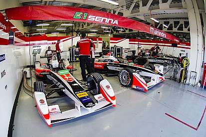 Garage proibiti per i tecnici della Williams in F.E!