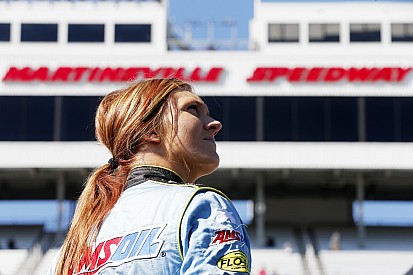 Martinsville: Drei Cousinen im NASCAR-Truck