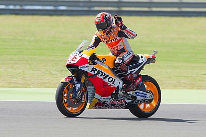 Em treino tumultuado, Marquez é pole na Argentina
