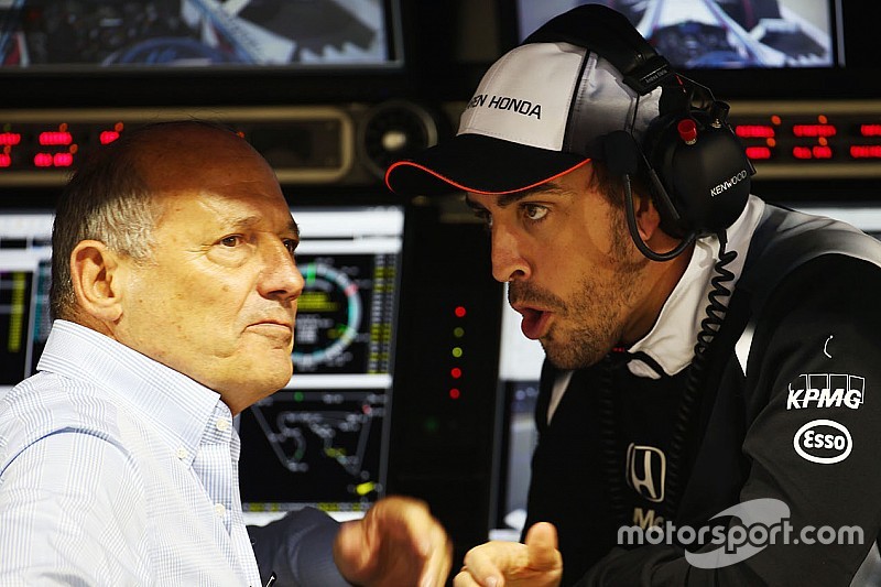 Ron Dennis, McLaren Executive Chairman en Fernando Alonso, McLaren