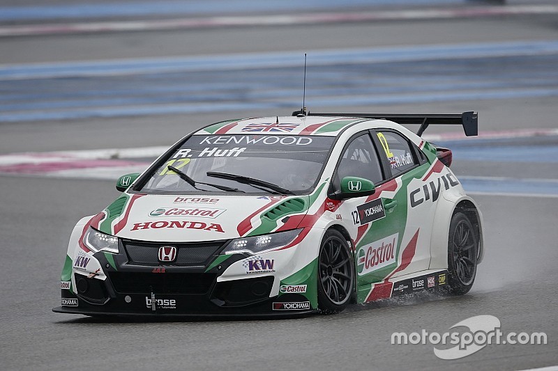 Course 1 - Rob Huff et Honda ouvrent la saison