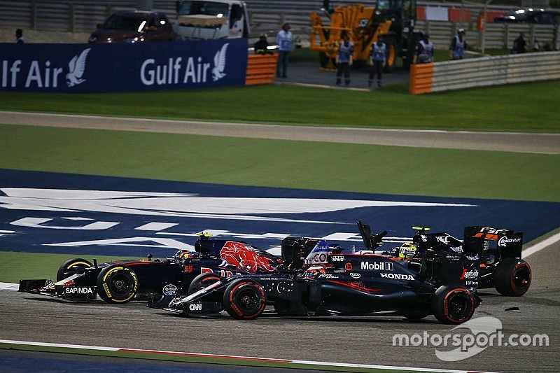 Sainz: "Kans op veel punten verloren door onnodige aanrijding"