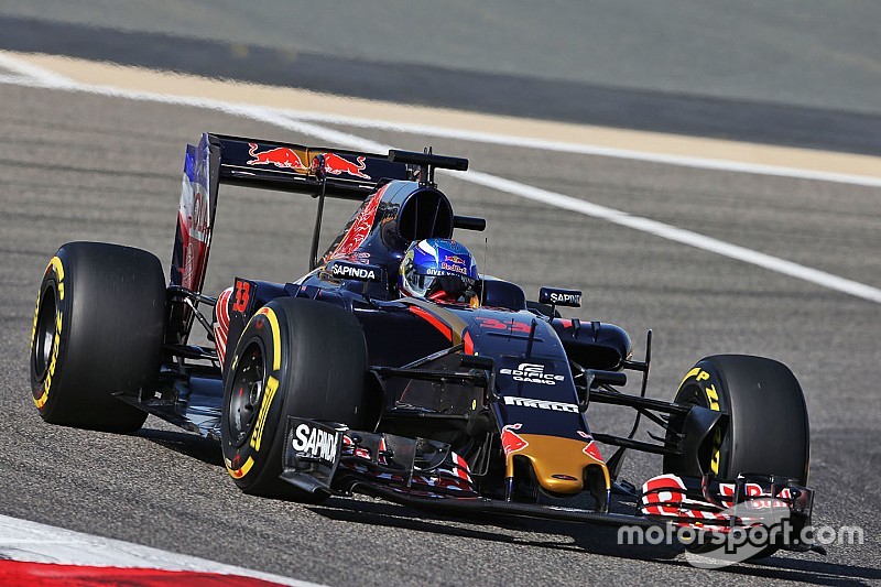 Verstappen puntúa en Bahrein