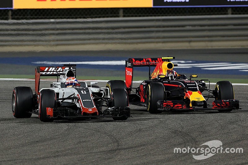Anche Horner punge Haas: "La Ferrari 2015 è ancora competitiva..."
