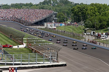 IndyCar: “Teams have to adapt” to domed skids