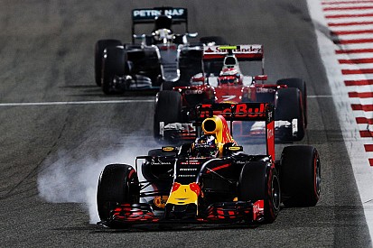 Ricciardo: “Nieuwe bandenregels goed voor de show”