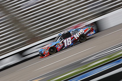 No Texas, Kyle Busch vence quarta corrida da Xfinity do ano