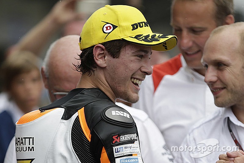Philipp Oettl centra la prima pole in carriera ad Austin. Bastianini 3°