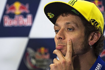Lorenzo suspecte Rossi de s'être inspiré de ses données