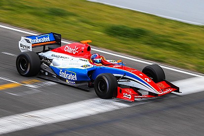 Pietro Fittipaldi encerra testes com 4º melhor tempo
