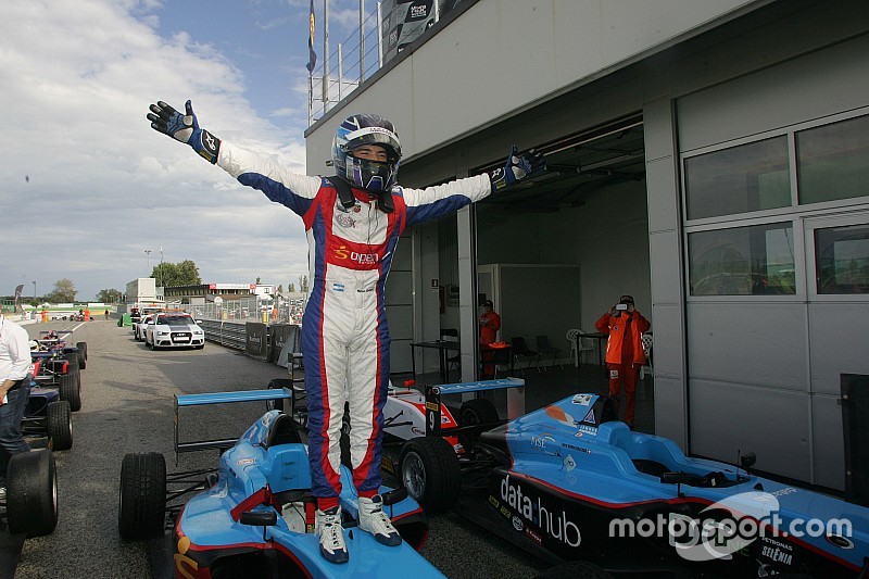 Il vincitore di Gara 3 Marcos Siebert, Jenzer Motorsport